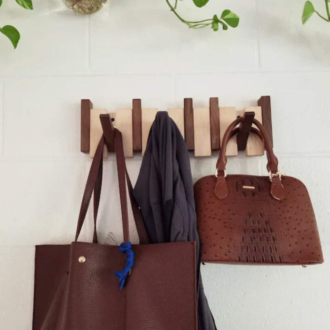 Porte manteau en bois mural