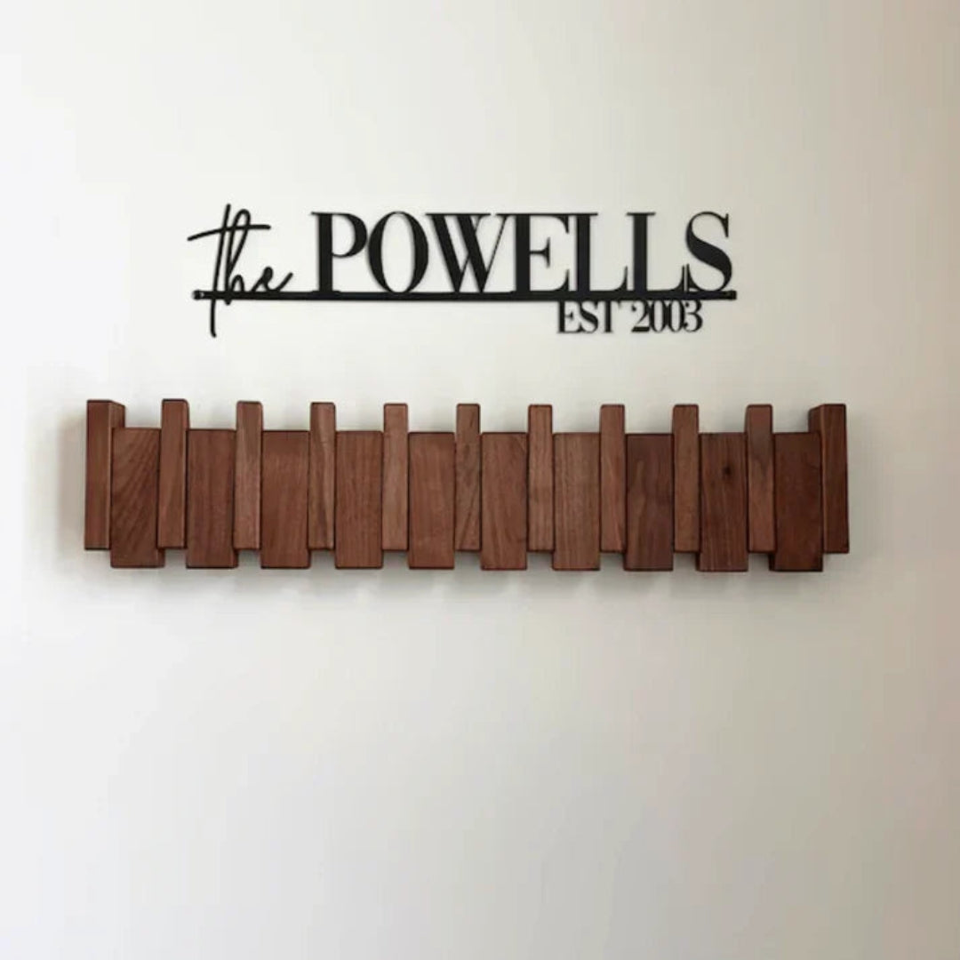 Porte manteau en bois mural