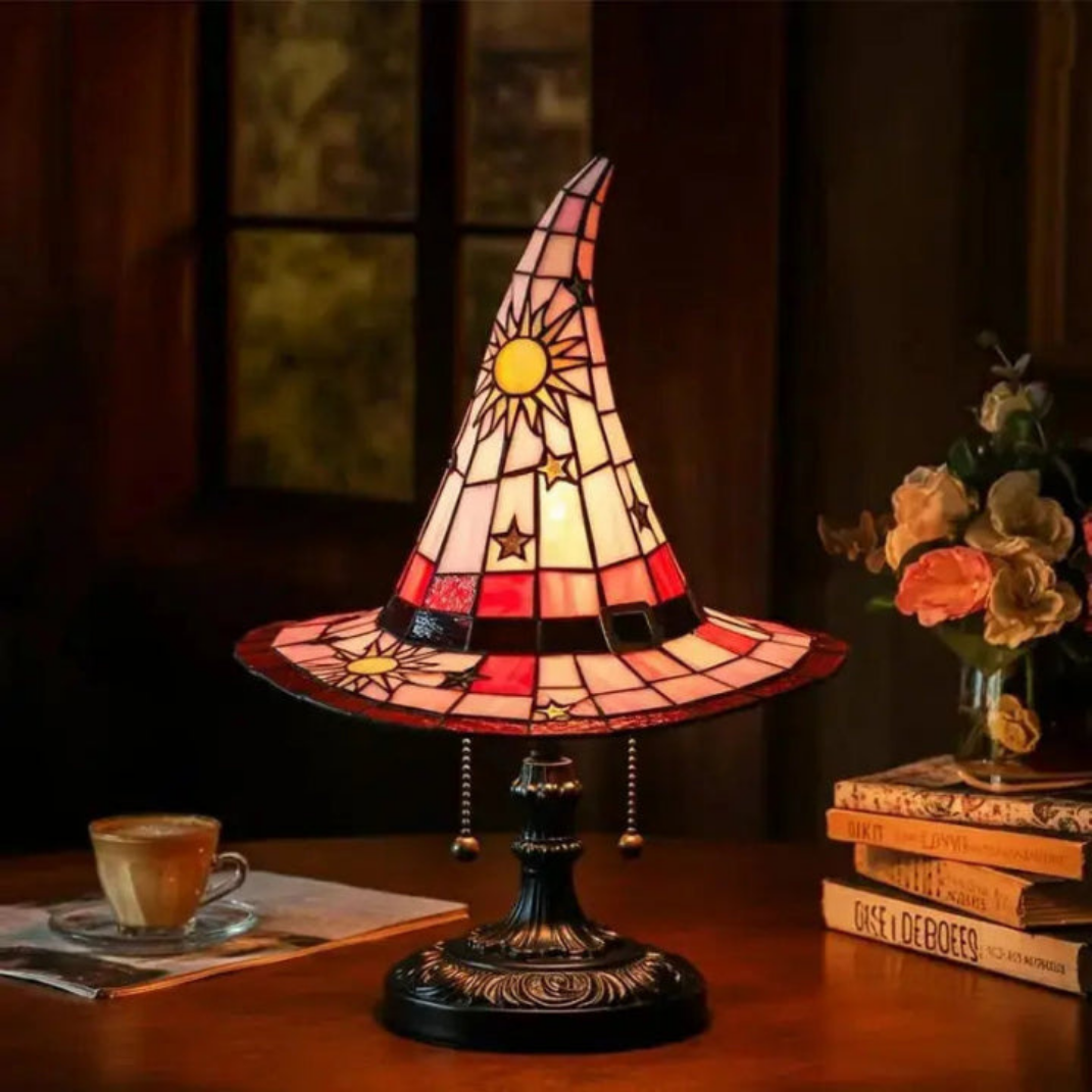 Lampe Chapeau de Sorcière en Vitrail – Lumière Chaude, Fait Main & Alimentation USB