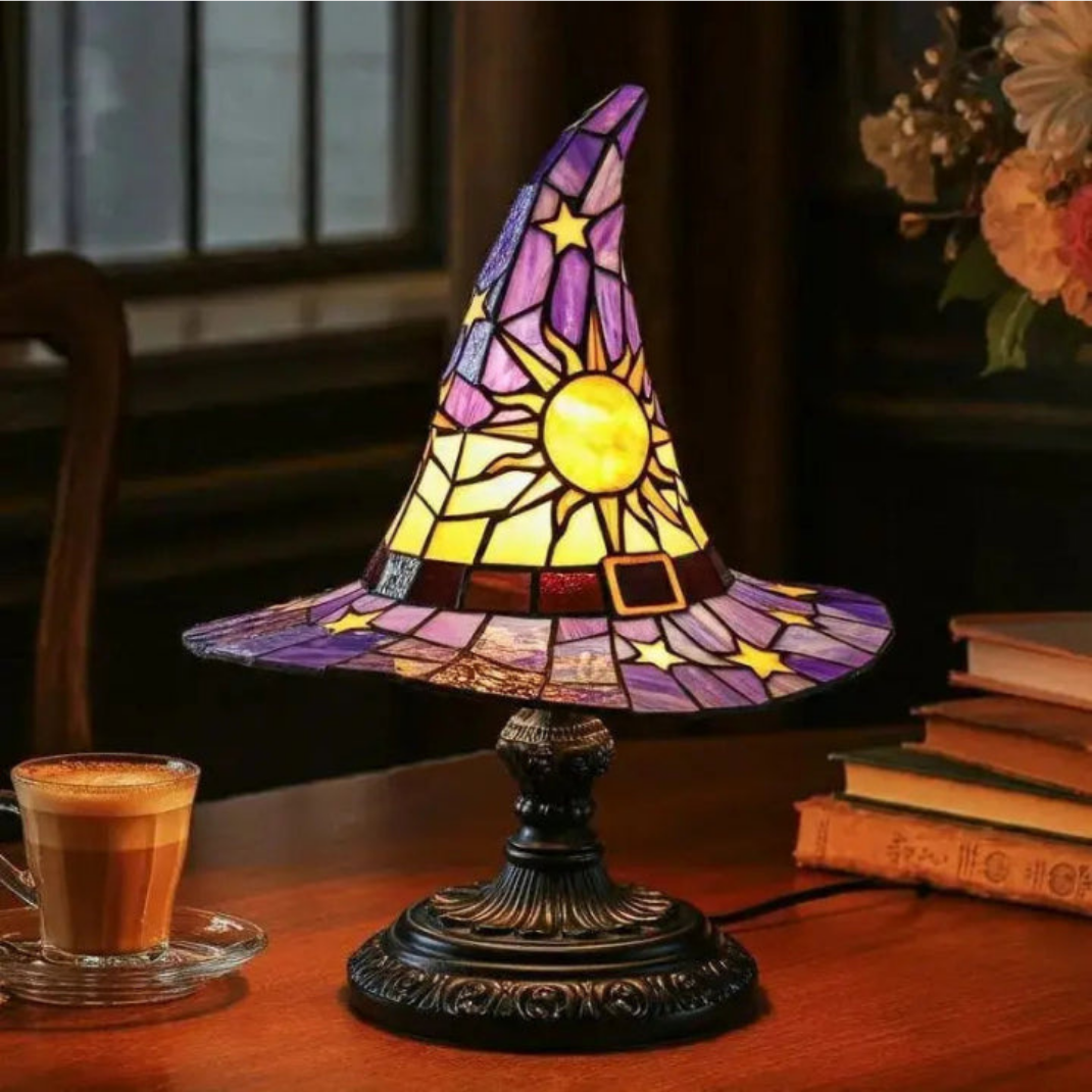 Lampe Chapeau de Sorcière en Vitrail – Lumière Chaude, Fait Main & Alimentation USB
