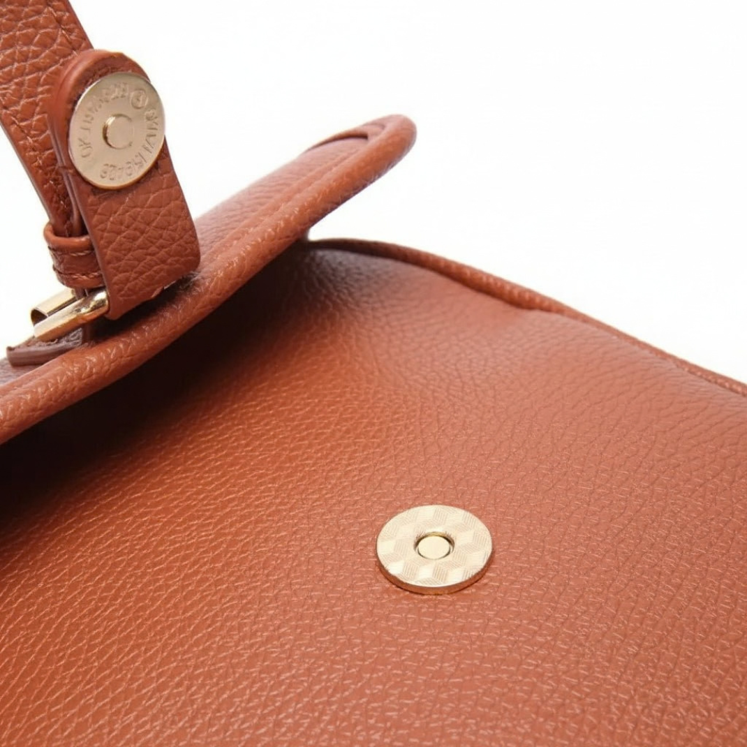 Sac Bandoulière Compact à Fermetures Sécurisées – Élégant, Réglable & Multi-Compartiments