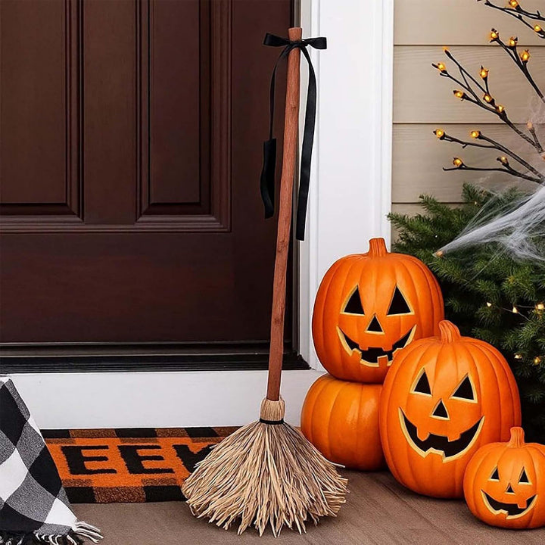 Balai de Sorcière Animé avec Son & Mouvement – Décoration Halloween Effrayante