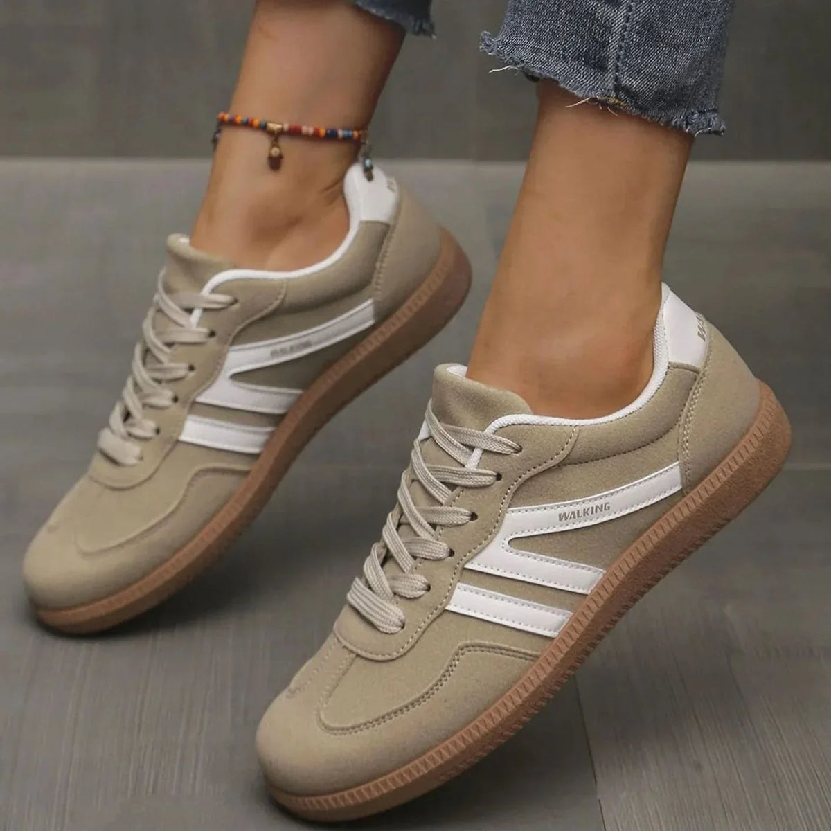 Baskets Femme à Lacets et Avant-Pied Arrondi — Kaki