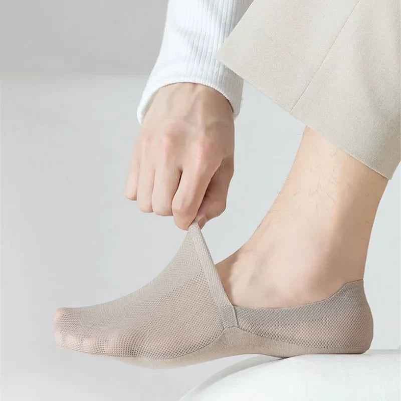 Chaussettes invisibles : vue du produit et de ses détails.