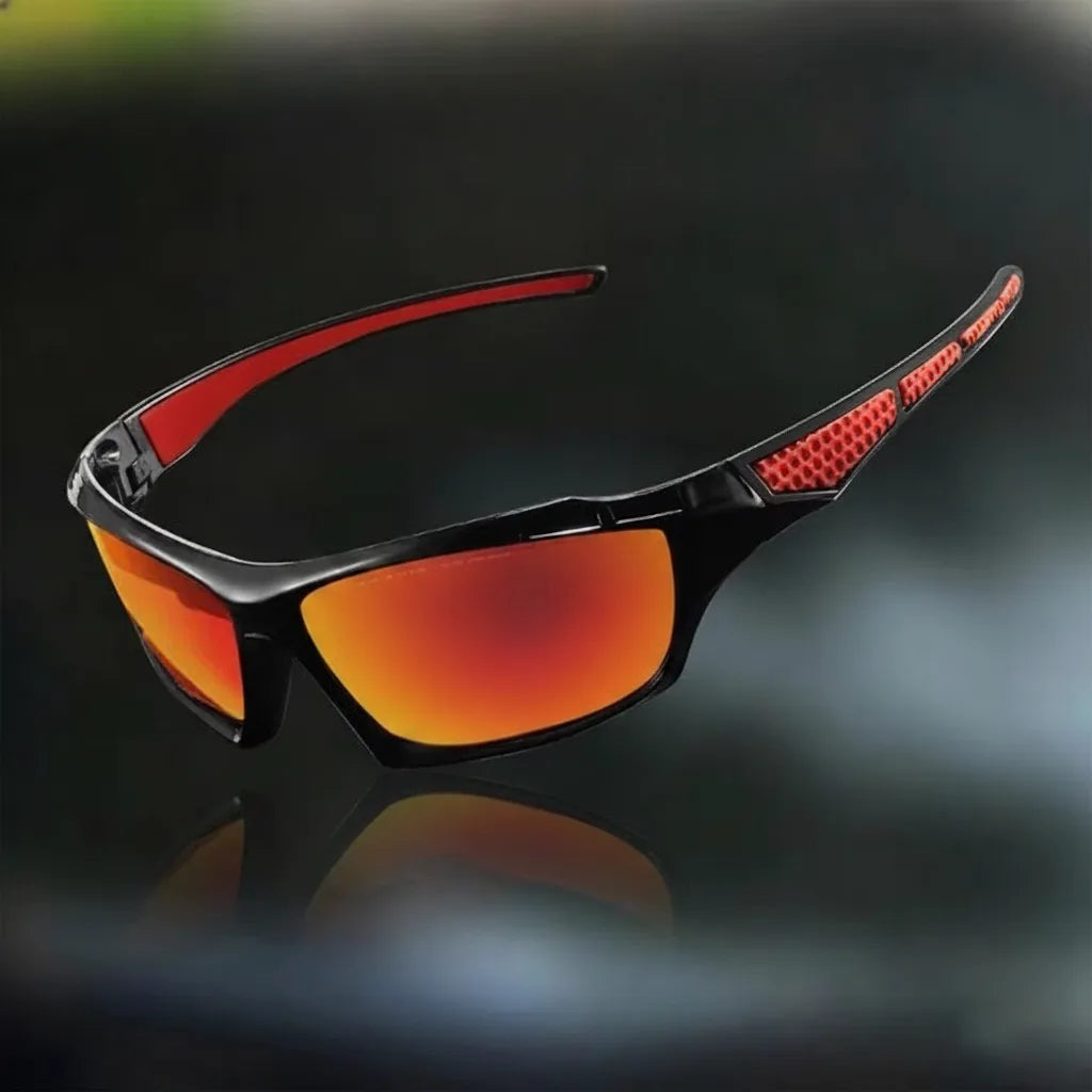Lunettes de soleil : Orange.
