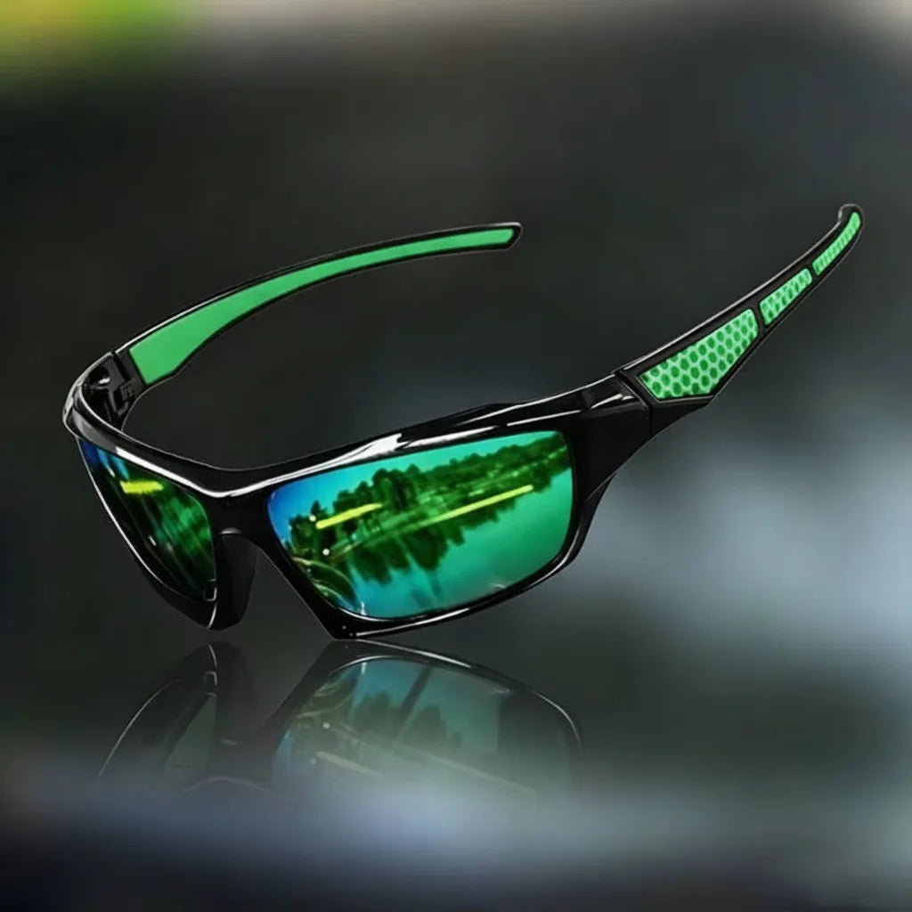Lunettes de soleil : Vert.