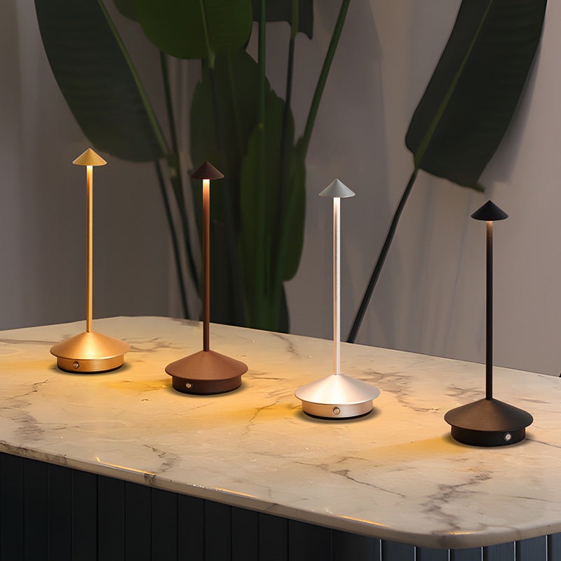 Lampe de table : vue des détails du produit.