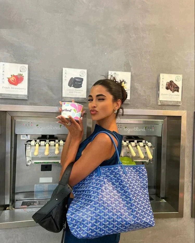 Grand Sac Cabas à Motif Géométrique et Anses Longues – Bleu