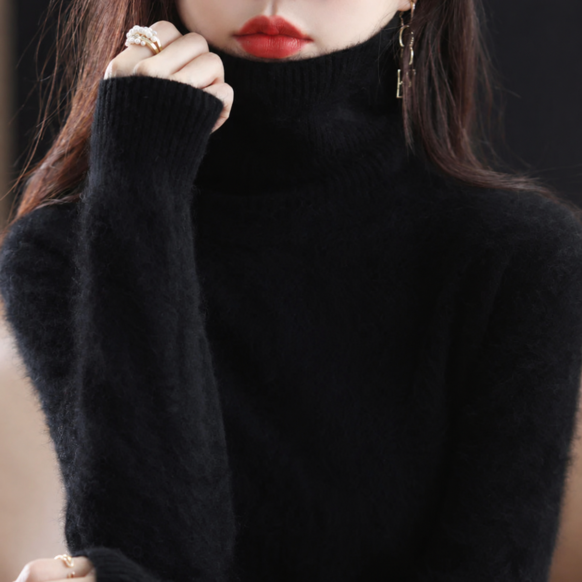 Pull femme à col roulé – Noir