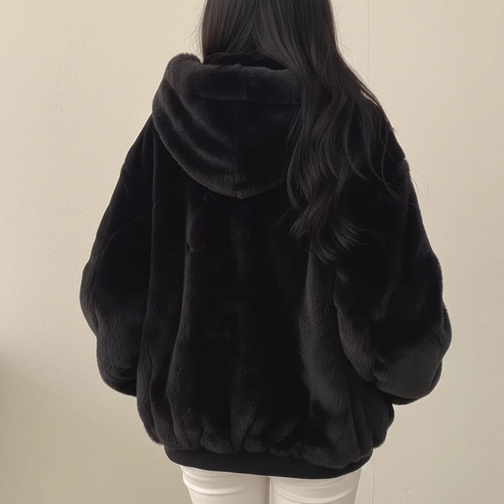 Veste femme : détail et mise en situation.